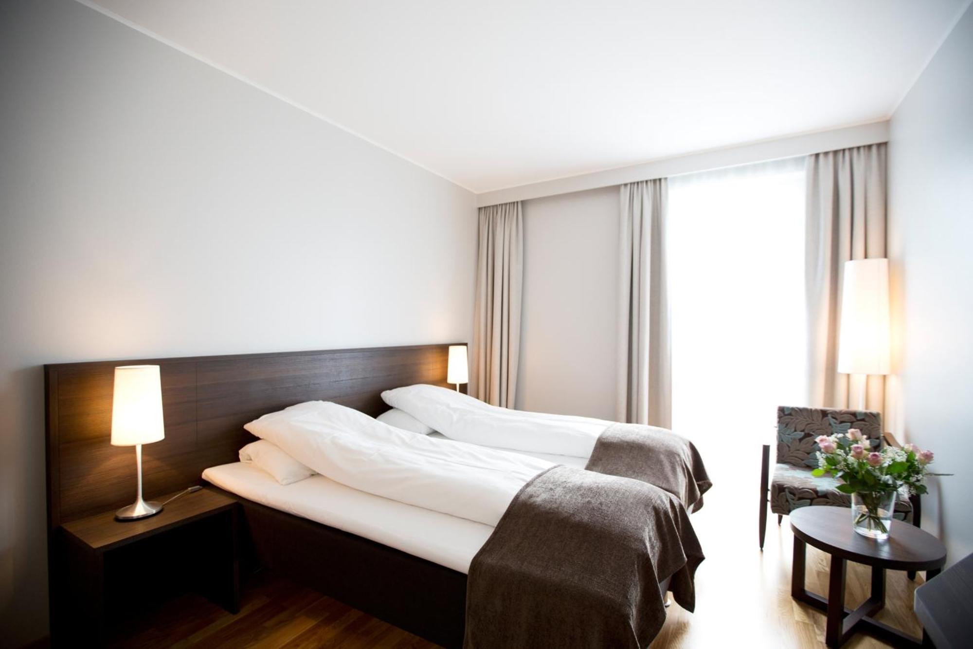 Bryne Hotell Отель 2*